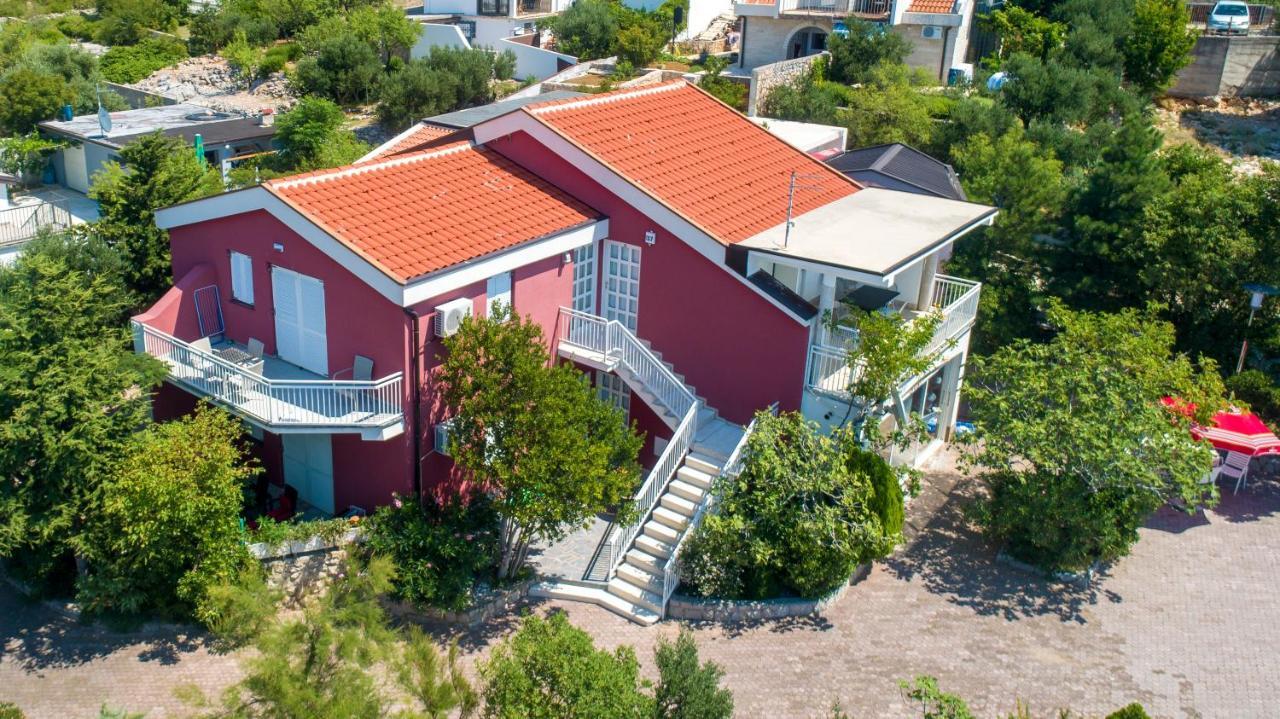 Resort Haus Toma Cesarica Εξωτερικό φωτογραφία